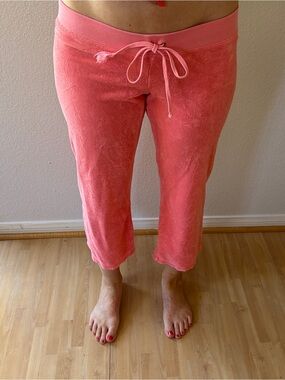 Juicy Couture Vintage Coral Pink Terry Capri Trackpant with Matching Label - M